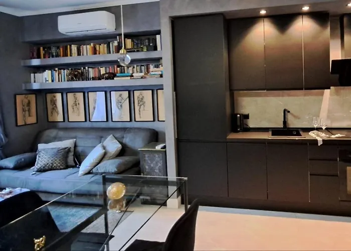 شقة Amneris Opera