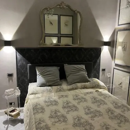 Amneris Opera Apartament